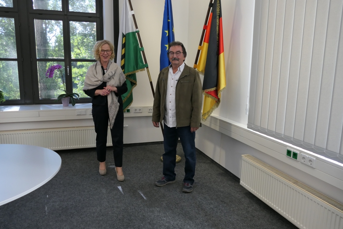 v.l.: Regina Kraushaar (Präsidentin der Landesdirektion Sachsen), Edgar Weber (Landesnaturschutzbeauftragter Bereich Chemnitz)