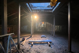 Foto: Beräumtes und bauzeitlich gesichertes Restbauwerk vom Schmelzbachgewölbe unter der Bundesstraße