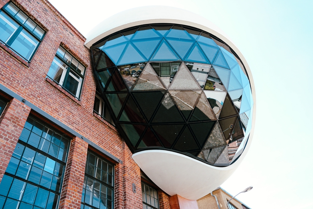 Die Niemeyer-Kugel in Leipzig-Plagwitz. Foto: Landesdirektion Sachsen
