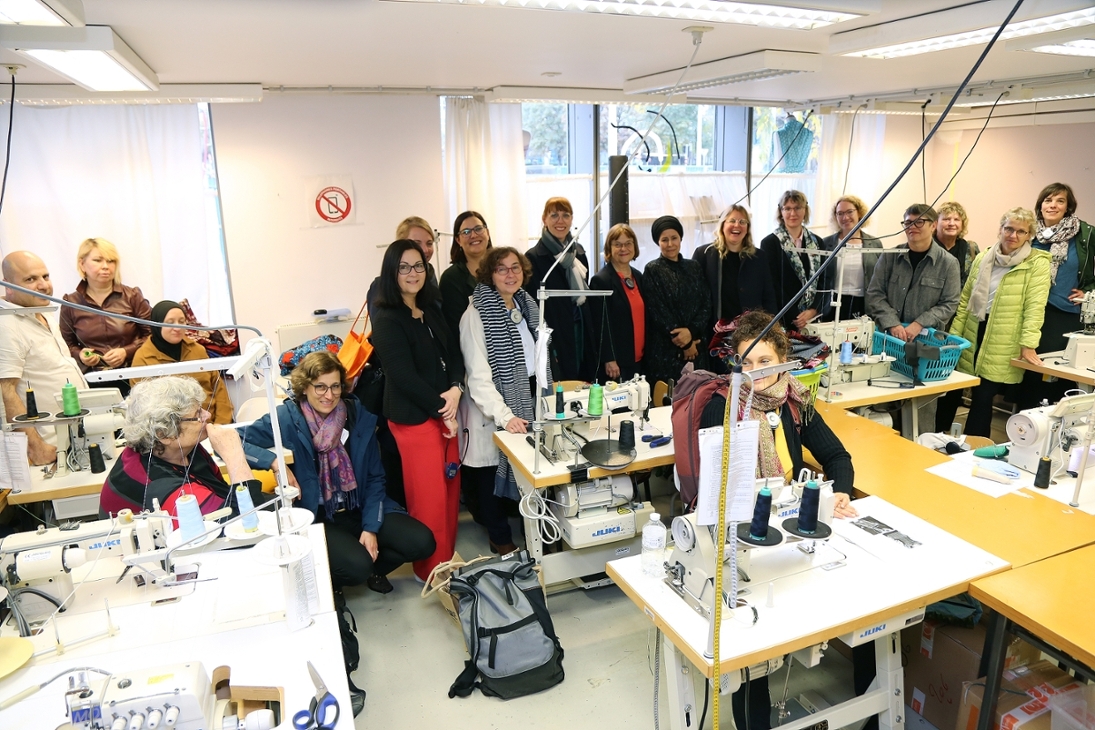 Gleichstellungs- und Europaministerin, Ursula Nonnemacher, Brandenburger Ministerin für Soziales und das Lausitzer Bündnis der Kommunalen Gleichstellungsbeauftragten beim Besuch eines Frauenprojekts in Anderlecht.