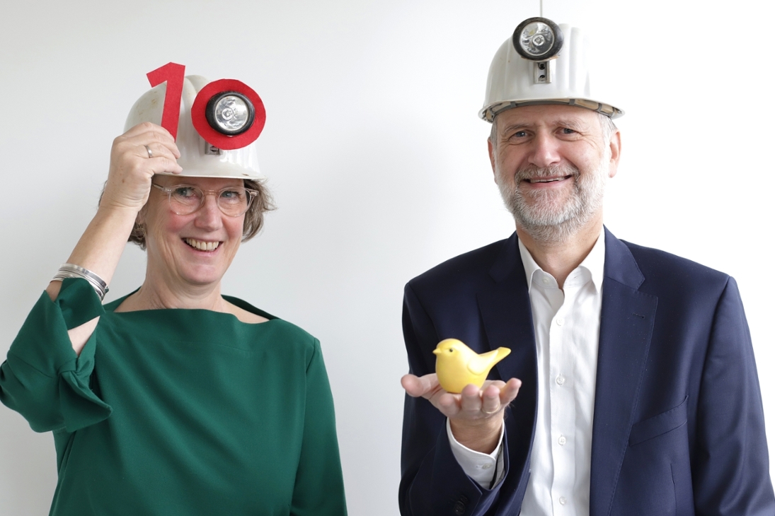 Das smac begeht in diesem Jahr sein zehnjähriges Jubiläum. Ab Herbst ist eine große Sonderausstellung zum Thema Bergbau geplant. Links: Dr. Sabine Wolfram, Direktorin des smac / Rechts: Dr. Jens Beutmann, Ausstellungsleiter des smac