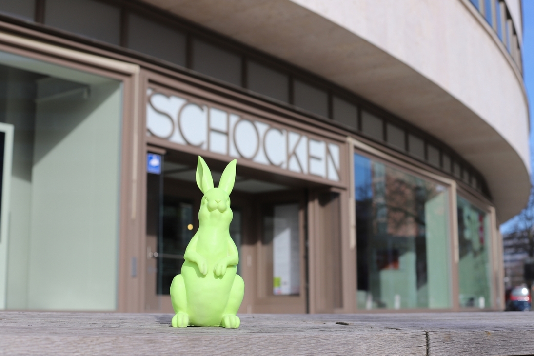 Der Osterhase kommt an Ostermontag in Sachsens Archäologiemuseum. Es befindet sich im ehemaligen Kaufhaus Schocken im Zentrum von Chemnitz.