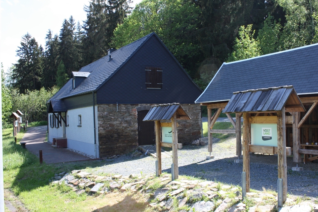 Flussperlumuschelstation und Infopunkt der LaNU in Raun im Vogtland