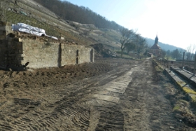 Foto: Im März 2025 ist die Entsiegelung der Fläche bereits weit fortgeschritten