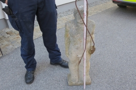 Foto: Steinfigur Mensch