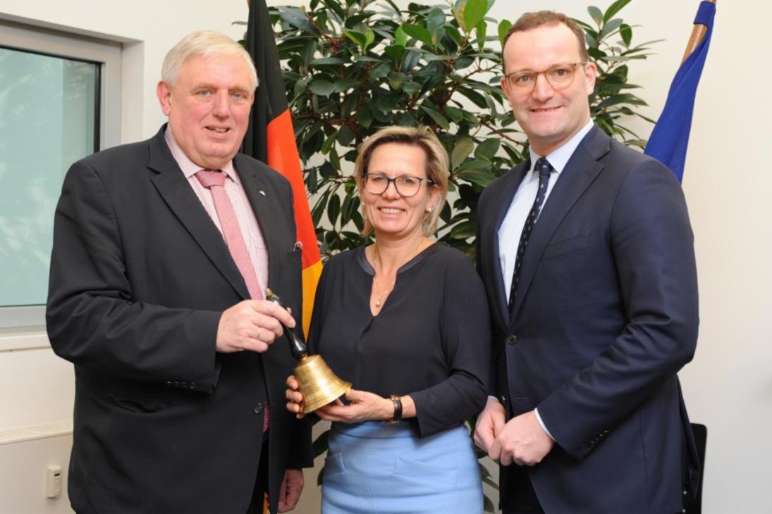 v.l.n.r. NRW-Gesundheitsminister Karl-Josef Laumann, Sachsens Gesundheitsministerin Barbara Klepsch, Bundesgesundheitsminister Jens Spahn