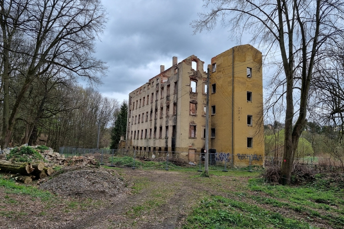 Brandruine der ehemaligen Spinnmühle in Chemnitz-Wittgensdorf