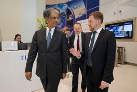 Foto: Gespräch mit Dilhan Pillay Sandrasegara von Singapurs Staatsfond Temasek Holdings.