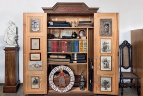 Foto: »Ortsgeschichtliche Sammlung Blasewitz und Umgegend« in der Plansammlung des Landesamtes für Denkmalpflege Sachsen, Sammlungsschrank, wohl in den 1930er Jahren für Karl Emil Scherz angefertigt, 2019