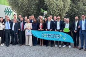 Foto: Treffen der sächsischen Teilnehmer mit Vertretern von DITECFER