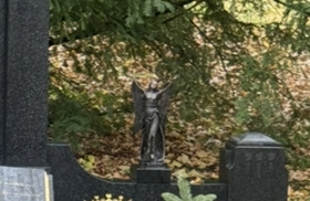 Foto: Gestohlene Engelstatue